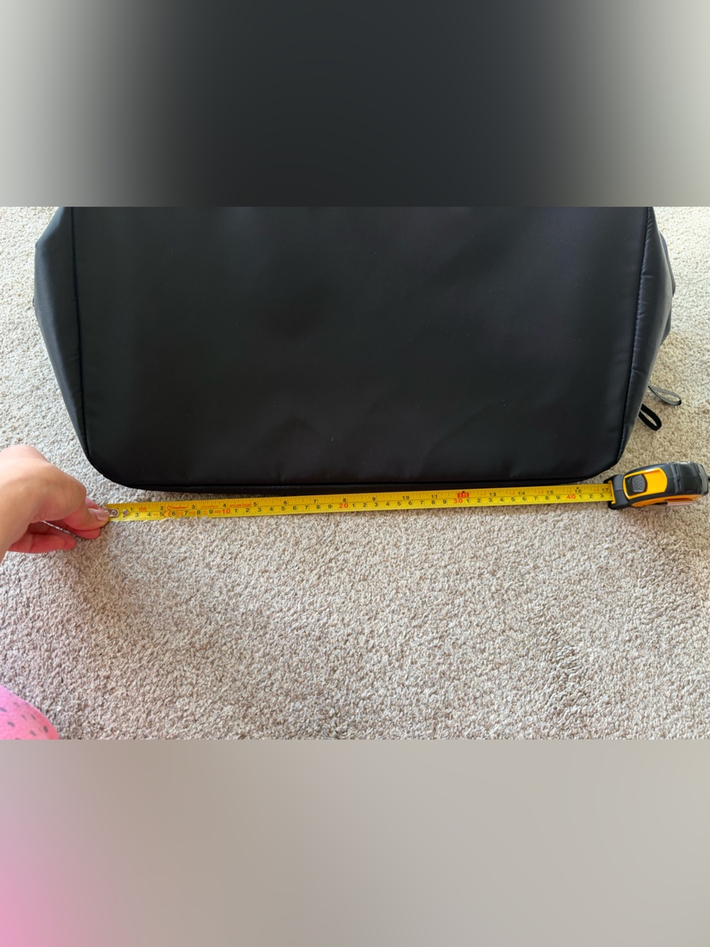 LIKE NEW Lululemon Black Weekend Duffel Bag, 34L - Picture 9 of 12